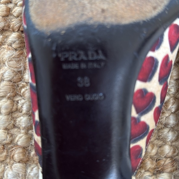 Vintage 90’s Prada Sandal - Picture 3 of 5
